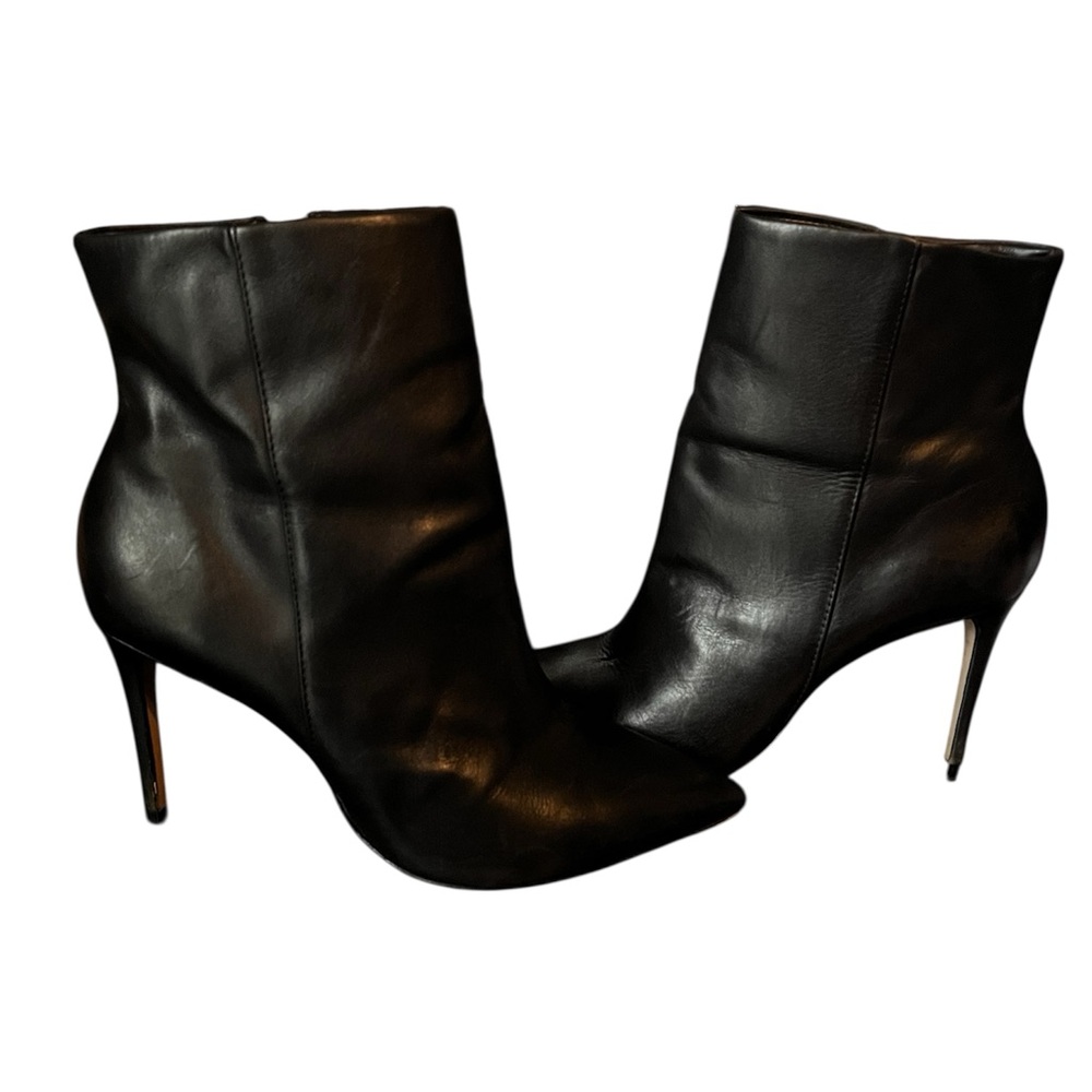 SCHUTZ Mikki Black Leather Ankle Heeled Bootie SZ 9.5 - Picture 2 of 6